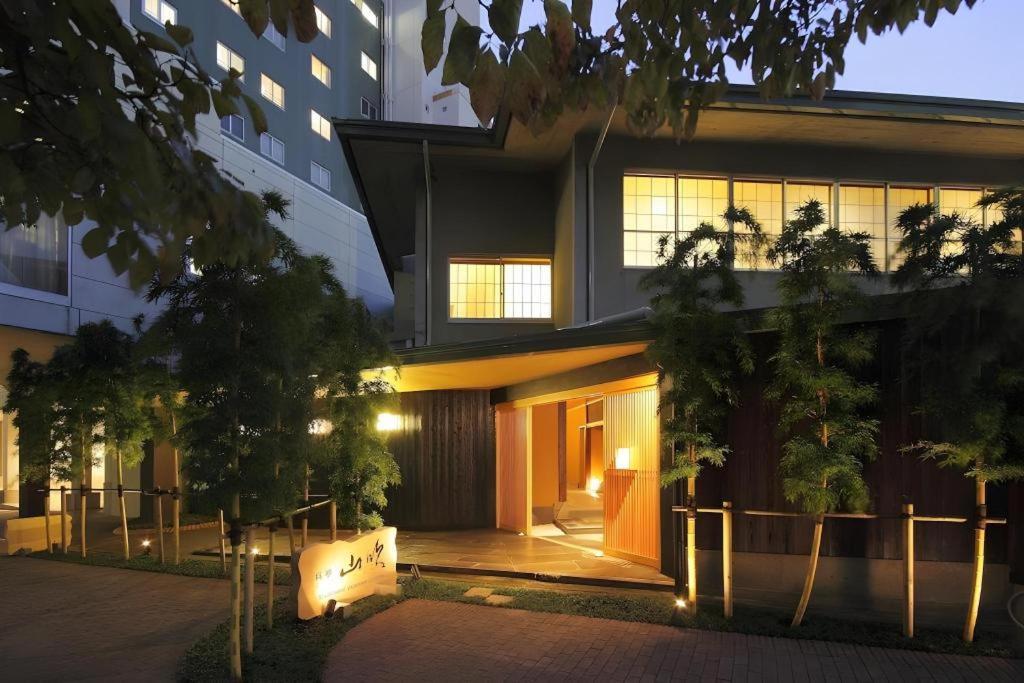 Miyazaki Kanko Hotel Exteriör bild